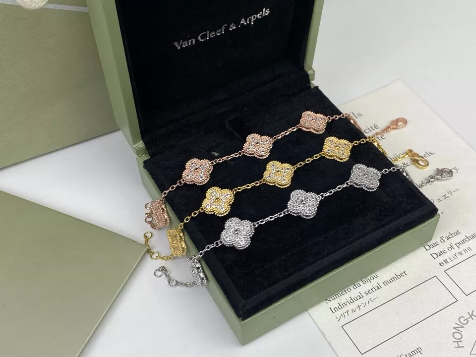 van cleef  arpels bracelets pour femme s_12b10ab2